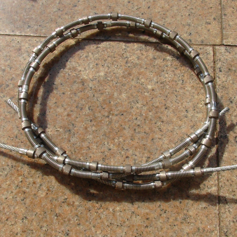 ខ្សែពួរពេជ្រនិទាឃរដូវ