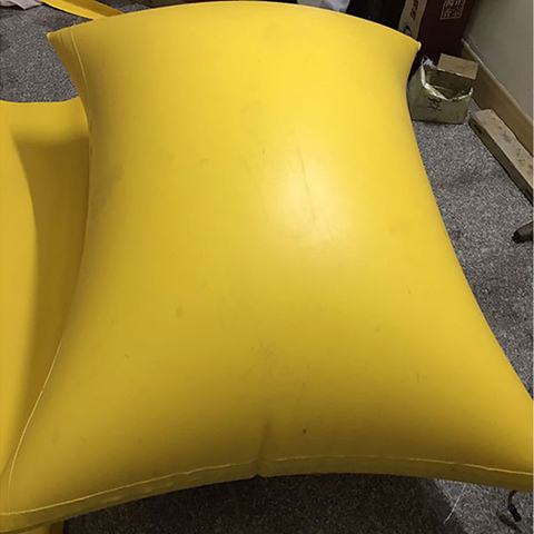 រុញថង់ខ្យល់សម្រាប់ការយកថ្ម